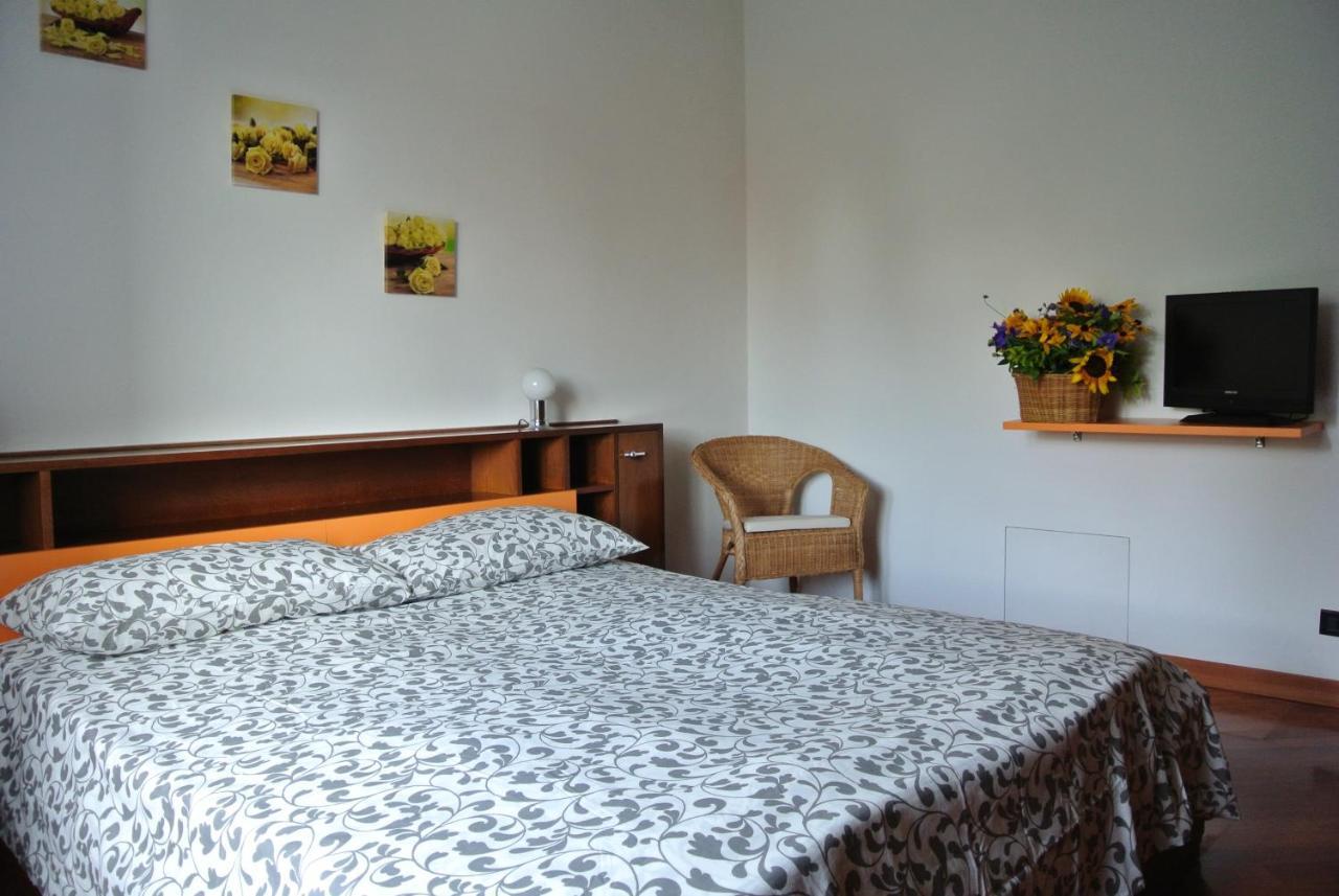 B&B Sari Como Eksteriør billede