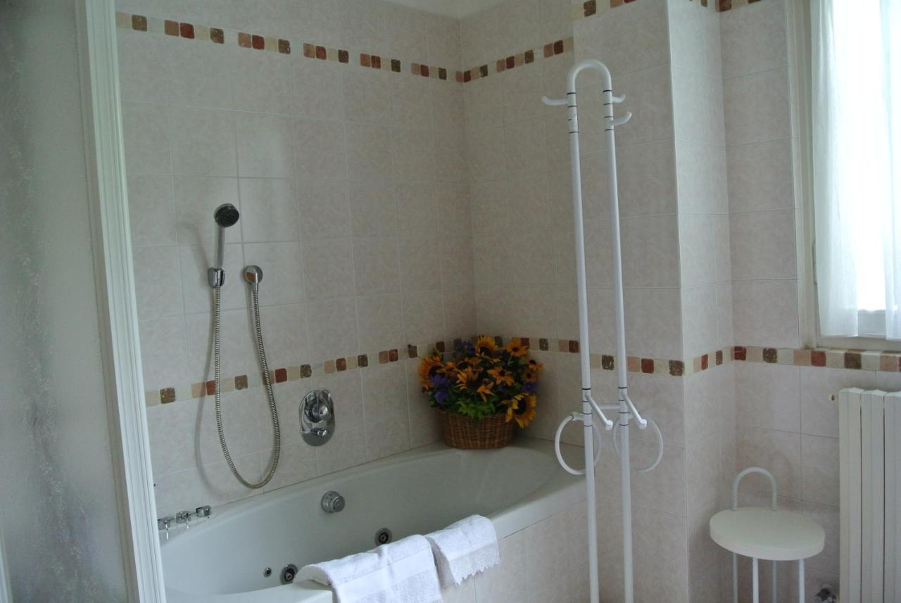 B&B Sari Como Eksteriør billede